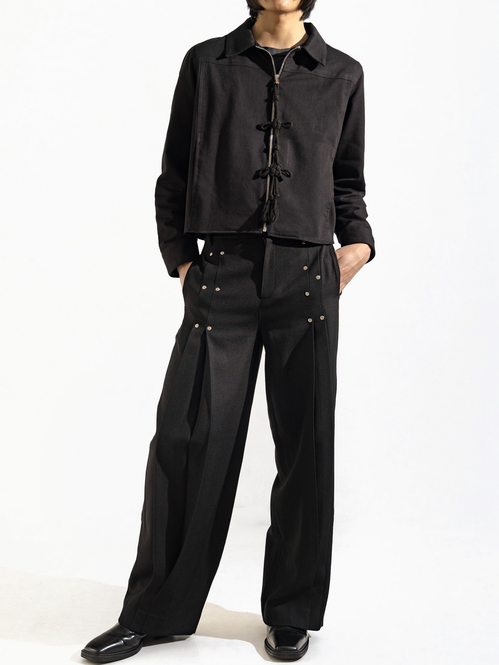 RIVET PLEATED WOOL PANTS