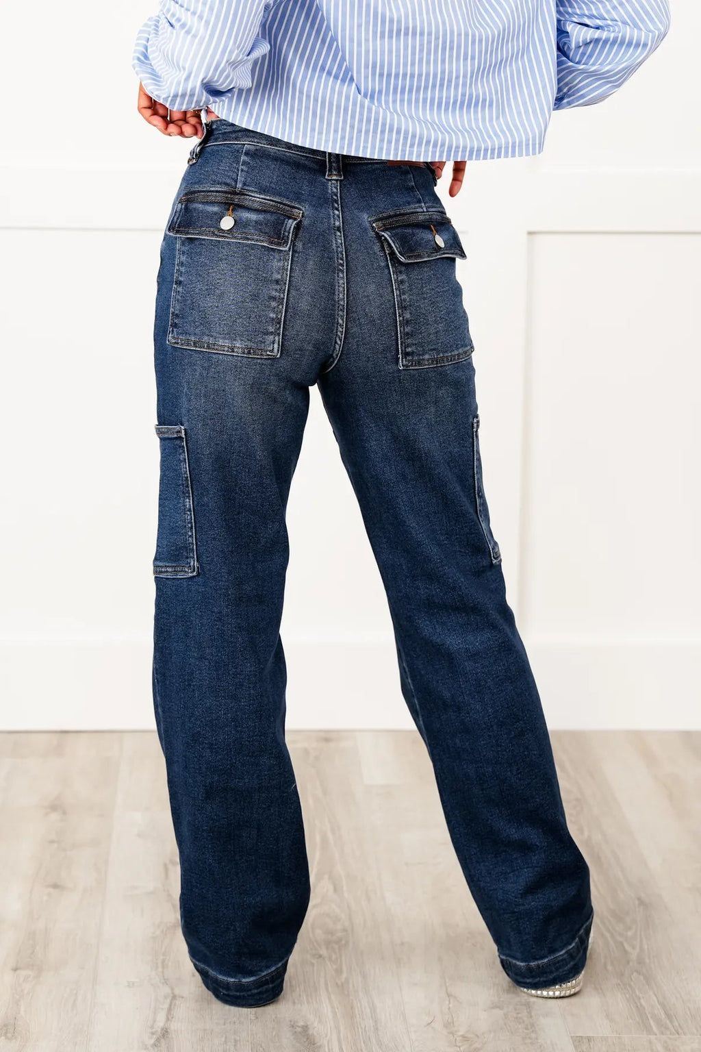 Everyday Cargo Wide Jeans
